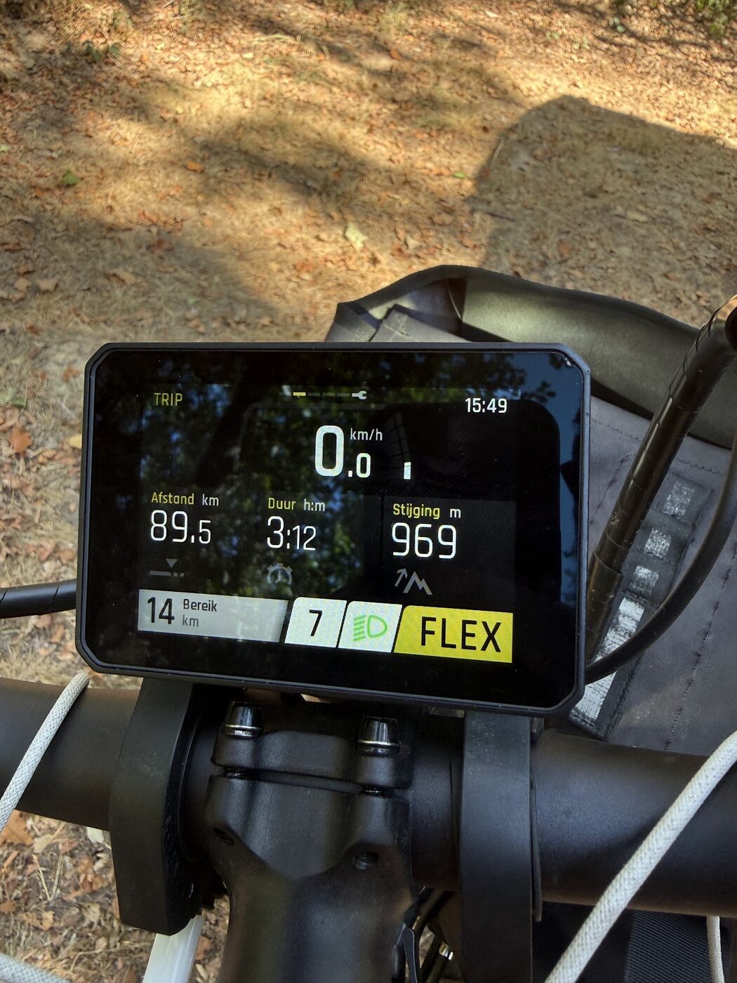 Het display na de rit naar La Châtre. Nog 14 kilometer bereik. Net op tijd terug.